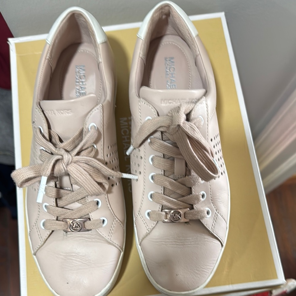 Michael Kors Women's Cream Sneakers